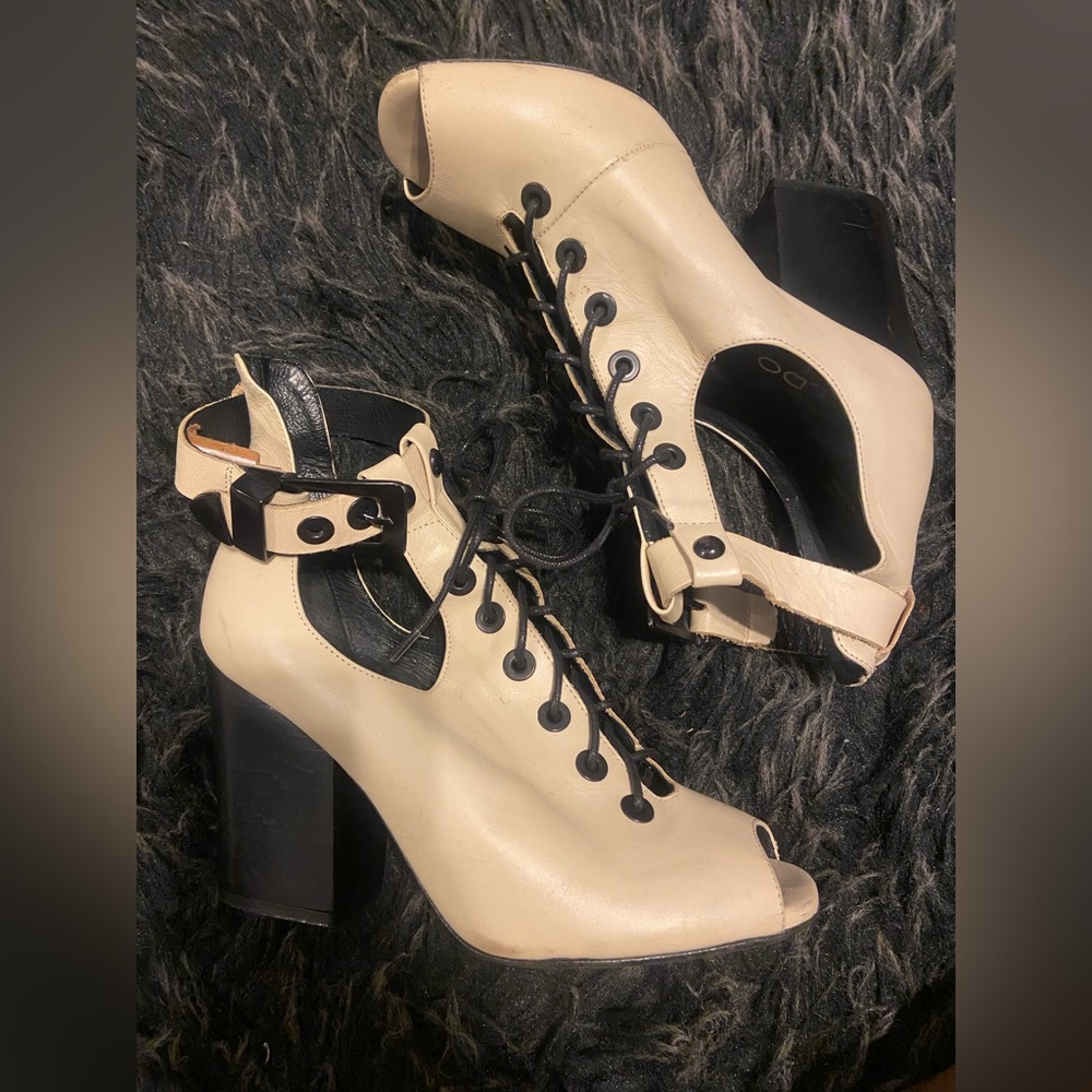Cute Aldo heels